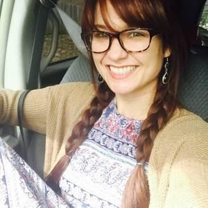 Meet your Posher, Lydia